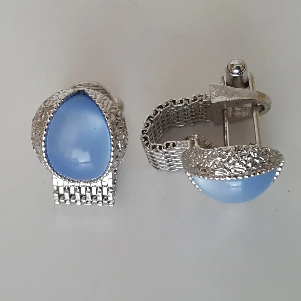 Cufflinks Vintage Swank Moonglow Cat's Eye Silvertone Metal Mesh Wrap**